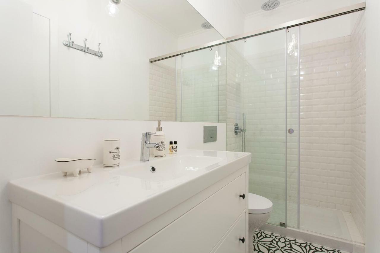 2 Suites Stylish Flat At Bairro Alto-Principe Real Lisbon Exterior photo